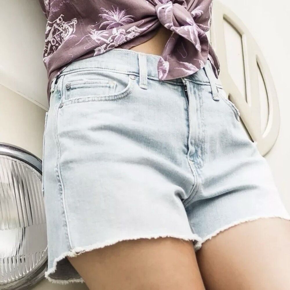 Harley Davidson HD Women’s Frayed Distressed Denim Jean Shorts Waist 29